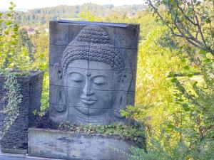 Petite maison à lorée des bois vue magnifique sur le lac zenitude et plénitude