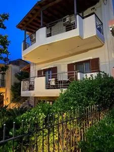 Helen’s house - Monastirákion