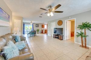 Dog-Friendly Home with Yard about 6 Miles to the Beach!