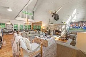 Lost Creek Lodge - Seven Devils