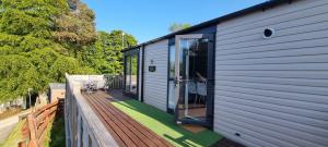 Lynton lodges