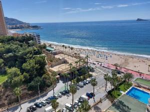 Piso en primera línea de playa en Urbanización el Olivar