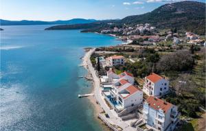 Lovely Apartment In Slano With Wifi