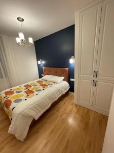 Appartements Confortable, au centre-ville : photos des chambres