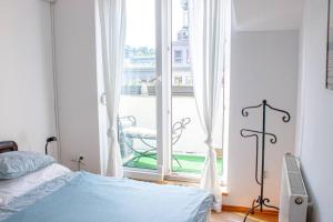 Panoramic apartment in old town Bratislava