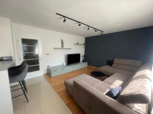 Gretas self-check in apartment