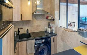 Appartements Beautiful Apartment In Uvernet-fours With Wifi And 1 Bedrooms : photos des chambres