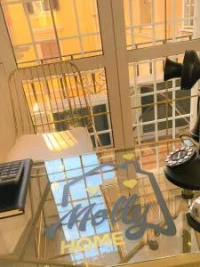 Molly Home - Trastevere