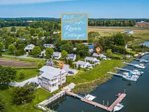 Premier Waterfront Cottage 1 - Mattituck