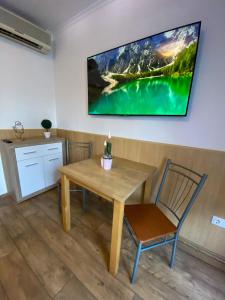 Apartment with Terrace room in Füred Apartmanház