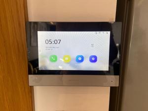 Corniche Casablanca - Black New