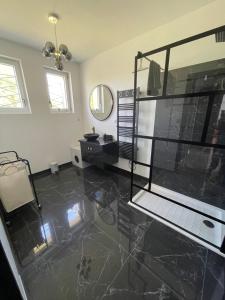 Maison individuelle avec grand jardin