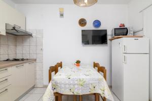 Apartments by the sea Banjole, Pula - 2229