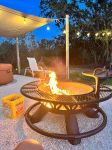 Tropical glamping with hot tub