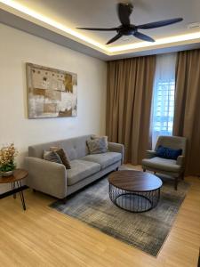 Modern Stylish Apartment (Seaview) near KTCC Mall.