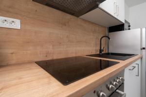 Apartments by the sea Nevidjane, Pasman - 323