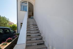 Apartments with parking space Povljana, Pag - 21318