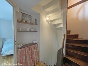 Maisons de vacances Gite Sarceaux, 4 pieces, 6 personnes - FR-1-497-131 : photos des chambres