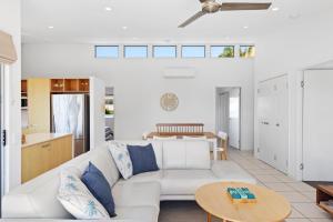 Unit 6 Seabreeze Villas
