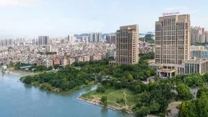 Crowne Plaza Guangzhou Zengcheng by IHG- Canton Fair Free Shuttle Bus - P'ai-t'an-hsü