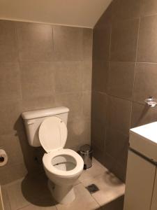 Cómodo y moderno departamento