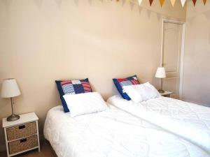 Duplex à 50m de la plage avec parking et 2 chambres - FR-1-368-391