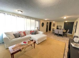 Departamento con estacionamiento Del Valle