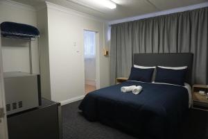 Warners Bay Hotel