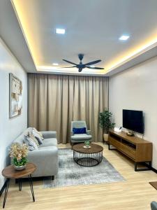 Modern Stylish Apartment (Seaview) near KTCC Mall.