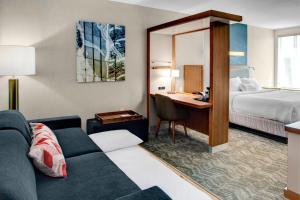 SpringHill Suites by Marriott Kansas City LenexaCity Center