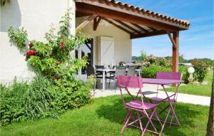 Maisons de vacances Awesome Home In Saint-georges With Outdoor Swimming Pool, Wifi And 3 Bedrooms : photos des chambres