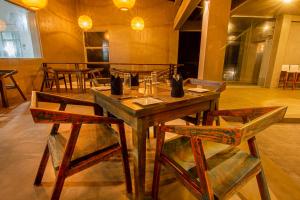 Somerset Mirissa Blue