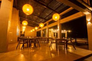 Somerset Mirissa Blue