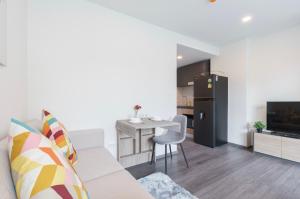 沙吞Sathon-Charoen Nakhon精品公寓