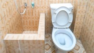 Villa Al Barokah Syariah Family Mitra RedDoorz near Sarangan Lake