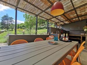 Maisons de vacances Charming Holiday Home in etables with Swimming Pool : photos des chambres