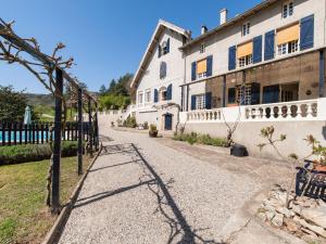 Maisons de vacances Charming Holiday Home in etables with Swimming Pool : photos des chambres