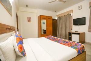 Via Primero MGF - Iffco Chowk