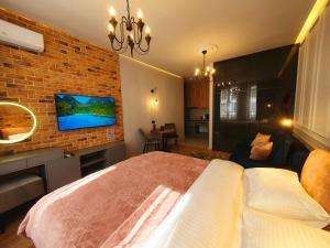 Designer apartment in the residential complex "Yaroslavivsky City" in the center of Kiev