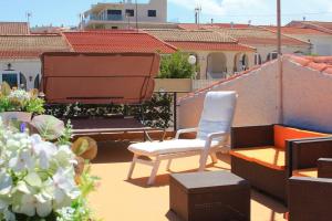 Entire Villa by the sea with private garden and mini pool