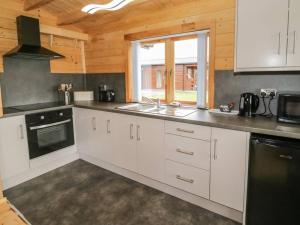 Ty Mai, Parc Y Fronwen