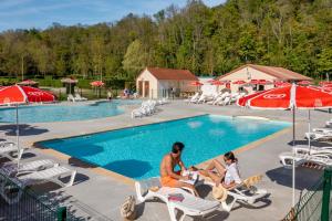 Campings Camping Country Park Crecy La Chapelle - Next to Disneyland Paris : photos des chambres