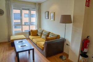 Acogedor Apartamento en Oviedo Frente al HUCA