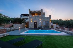 Lithina charm villa with private pool and sea view