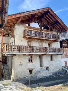 Chalet Violettes