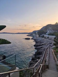 Appartements Luxury 2-Bedroom Flat at the Seafront: Unforgettable Stay Near Monaco! : photos des chambres