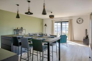 Maisons de vacances Evasion a deux pas de la plage a Penmarch : photos des chambres