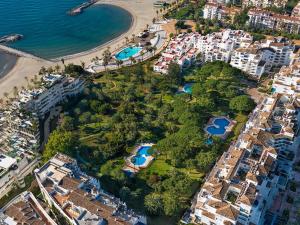 3 dormitorios en Playas del Duque Ref C 111