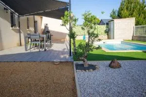 La casa du Lac YourHostHelper - 翁普