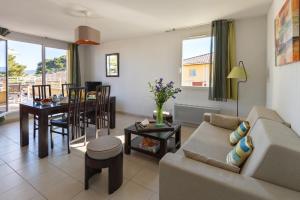 Appart'hotels Lagrange Vacances Les Terrasses des Embiez : photos des chambres